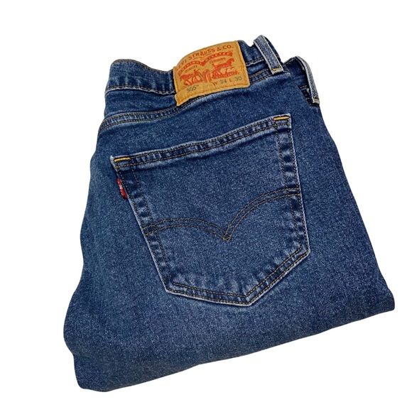 Levi’s 505 Jeans - Picture 1 of 3